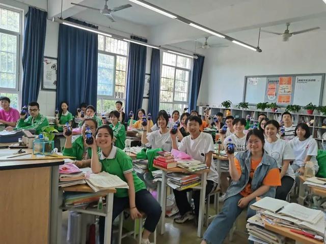 成都市电子信息学校怎么样(成都市电子信息技术学校)