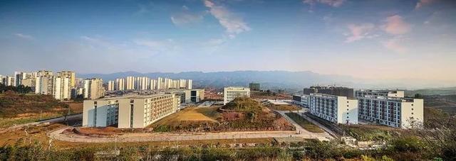 四川宜宾职业技术学校(四川宜宾职业技术学校官网)