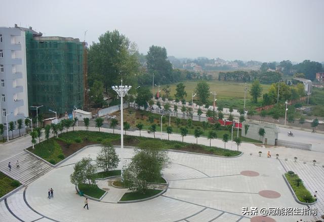 成都郫县铁路技工学校(四川铁道职业学校郫县)