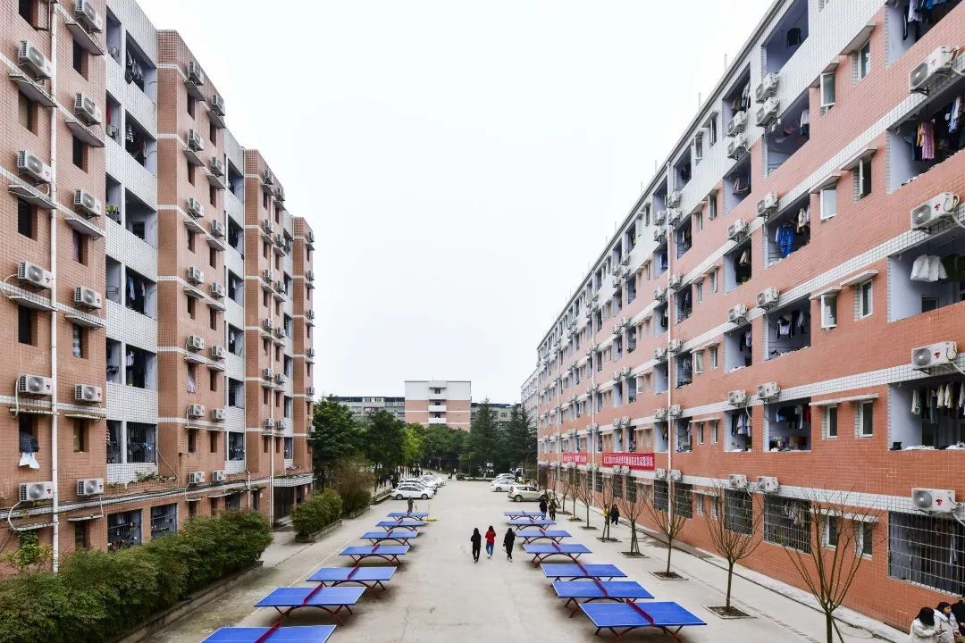 四川卫生学校在哪里(四川卫生康复职业学校)