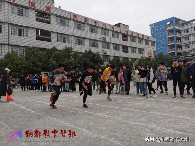 南充市高坪职业高级中学(南充市高坪职业高级中学官网)