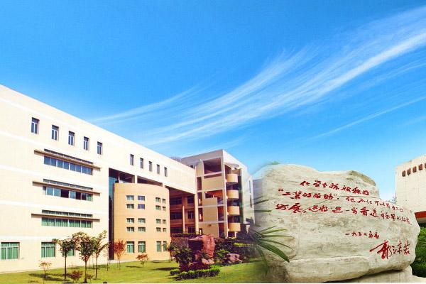 泸州技校招生(泸州职业技校)
