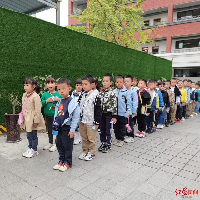 成都希望职业学校评价如何(成都希望职业学校学费费用多少)