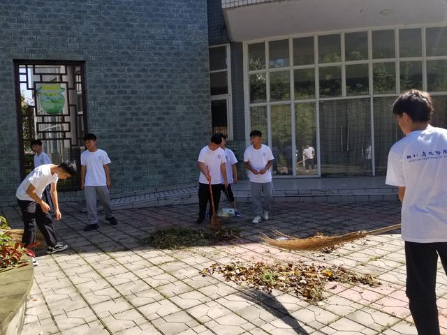 四川省旅游职业学校(海口旅游职业学校)