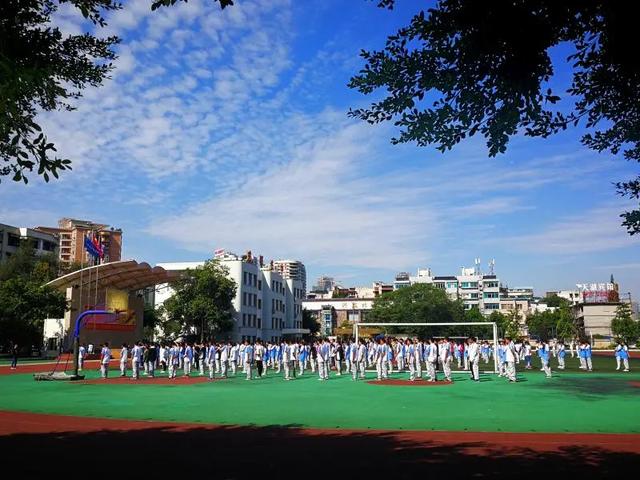 四川铁路学校好吗(四川公办铁路学校有哪些)