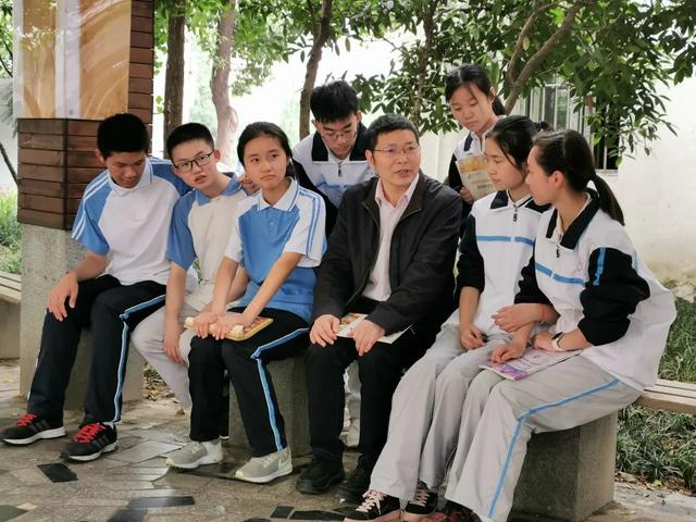 四川铁路学校好吗(四川公办铁路学校有哪些)