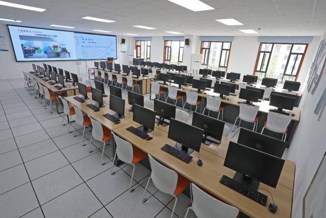 四川省铁路专业学校地址(石家庄铁路专业学校)