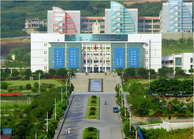 计算机专业学校四川(西安的计算机专业学校排行榜)