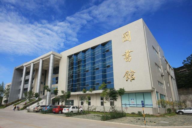 四川城市职业技术学校学费(四川城市职业技术学校教务网)
