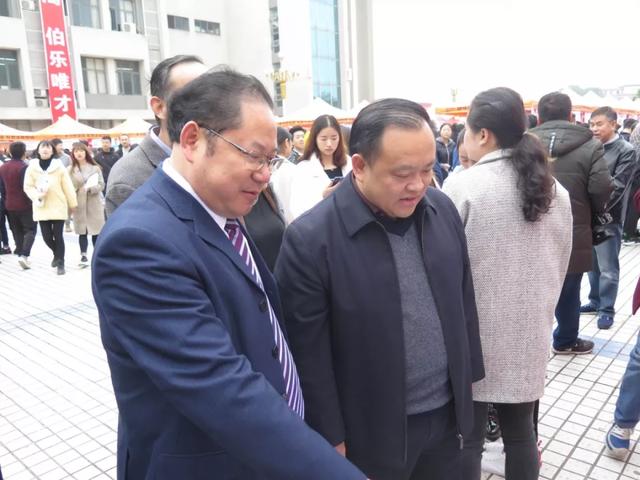 南充职业技术学校(南充职业技术学院官网首页)