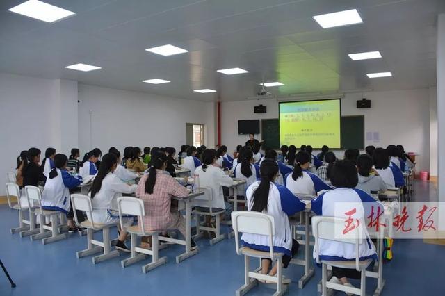 重庆的卫校分别是在什么地方的简单介绍