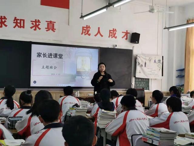 四川藏文学校(四川藏文学校藏语专业课程)