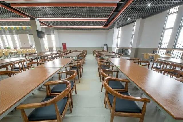 四川成都洪河城市职业学校(成都城市技师学校洪河校区)