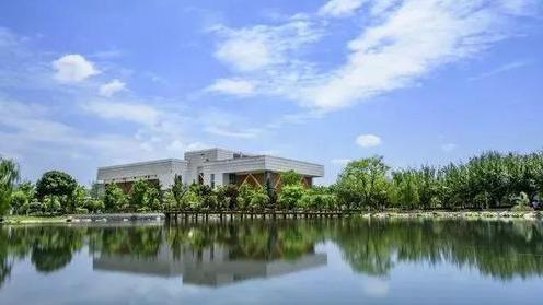 四川轨道学校排名(四川职校排名前十名学校)