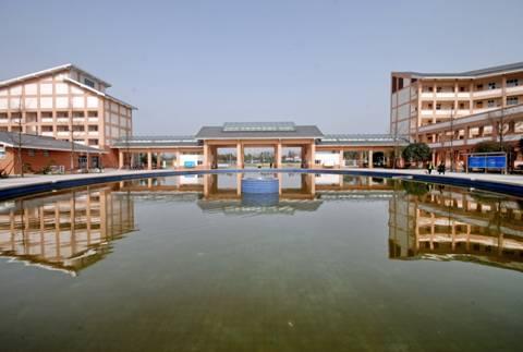 都江堰市职业中学(都江堰市职业中学简介)