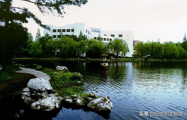 成都初中职业学校(成都长江职业学校)