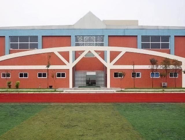 成都公立铁路学校(成都铁路卫生职业学校)