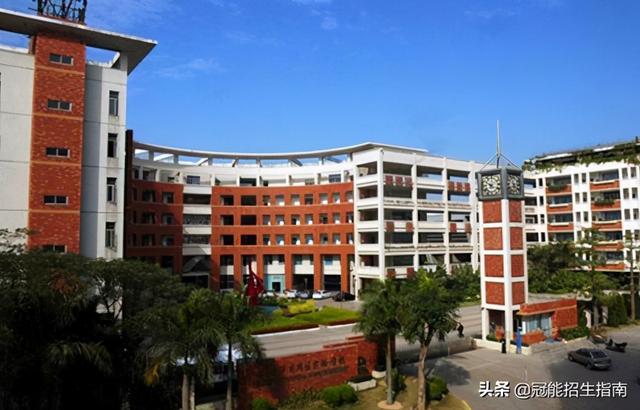 成都中专学校哪些好(成都全日制中专学校有哪些)