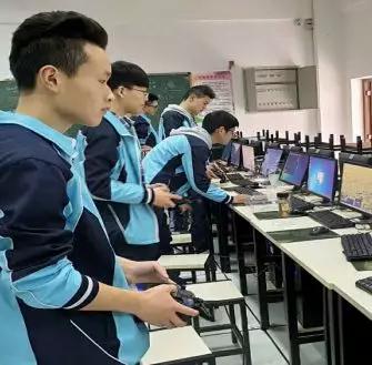 成都职高学校学费(成都职高学校有哪些比较好)