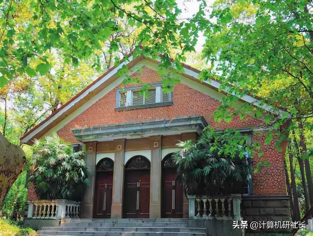 四川计算机专业学校排名(河北计算机专业学校排名)
