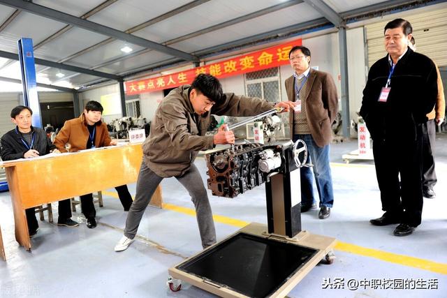 初中没毕业可以读技校吗(小孩初中没毕业可以上技校吗)