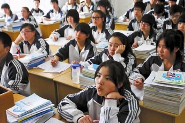 初中毕业上职业高中(初中毕业上职业高中好还是上技校好)