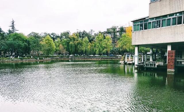 成都三加二学校有哪些(成都三加二学校公立的)