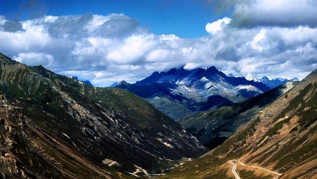 四川省旅游学校有哪些专业(乐山旅游学校有哪些专业)图2
