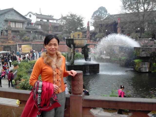成都郫县铁路卫校怎么样(成都铁路卫校郫县图片)