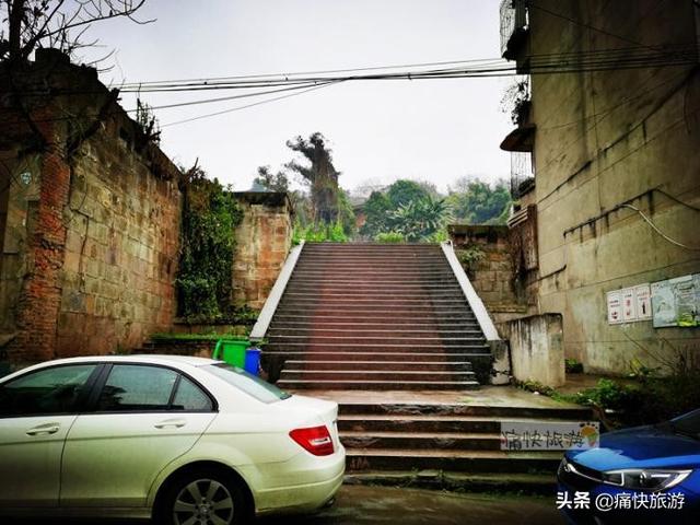 自贡市二轻技工学校(合肥二轻技工学校改名)