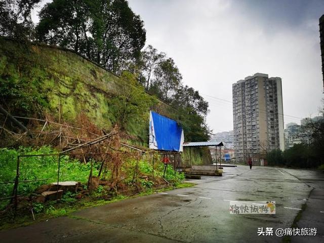 自贡市二轻技工学校(合肥二轻技工学校改名)