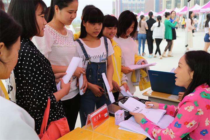 初中毕业学幼师学几年(初中毕业学幼师去哪里学)