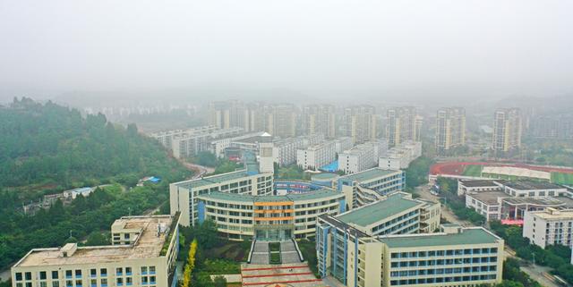 四川遂宁职业技术学校(四川遂宁职业技术学校电话号码)