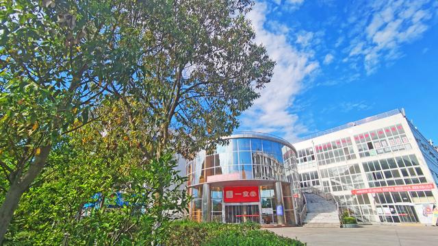 四川遂宁职业技术学校(四川遂宁职业技术学校电话号码)