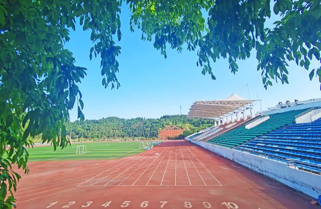 四川遂宁职业技术学校(四川遂宁职业技术学校电话号码)