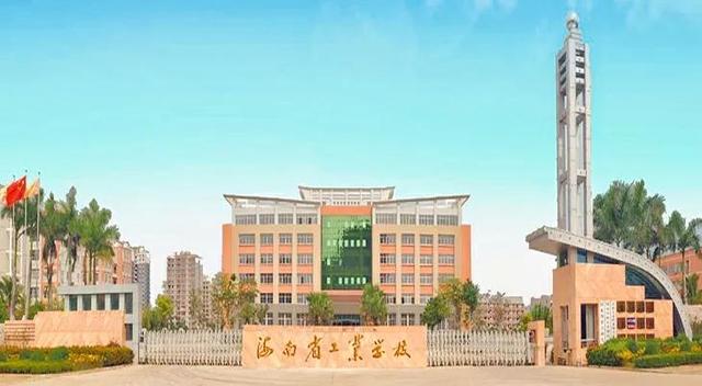 初中毕业能读的技校(初中毕业读技校有用吗)