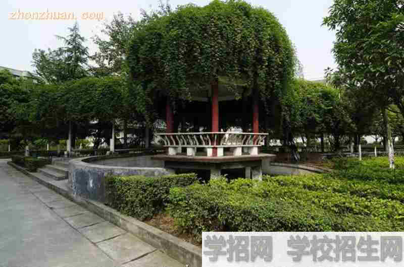 四川省水产学校学费标准(四川省水产学校郫县校区)