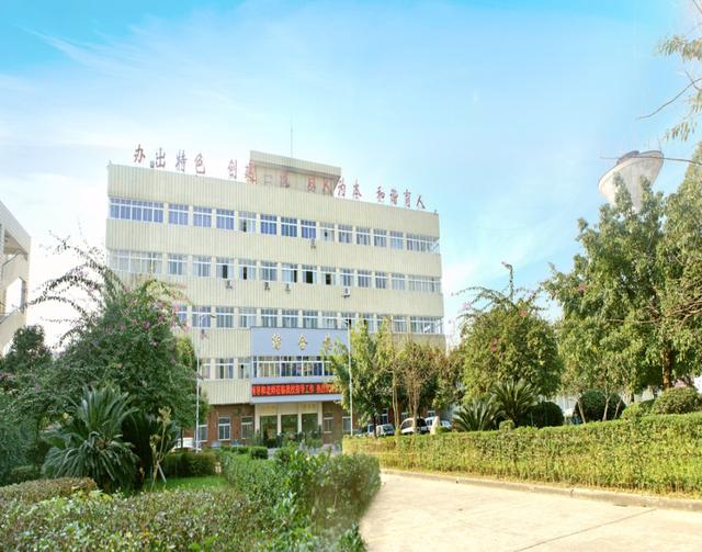 四川交通职业学校学费(四川交通职业学校)