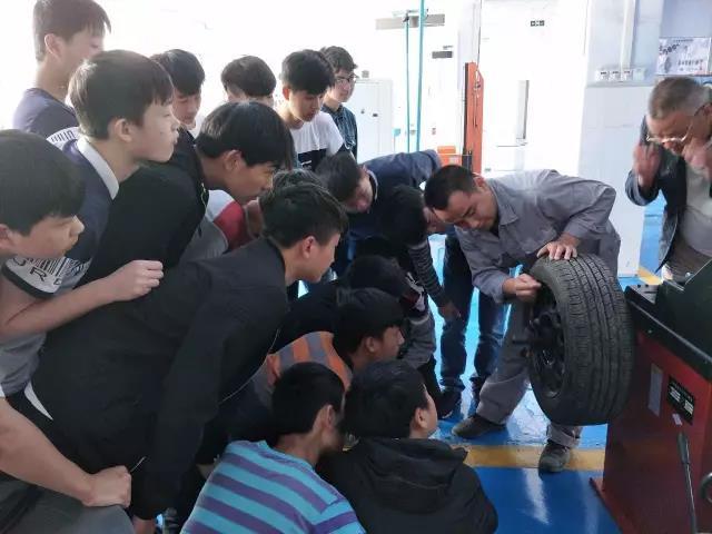 南充技术学校(四川省南充技术学校)