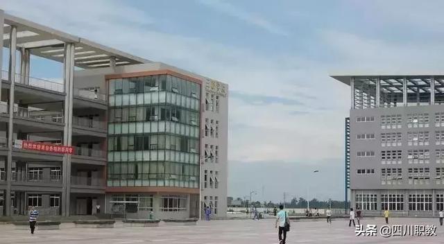 郫县中专学校排名(江西公办中专学校排名)