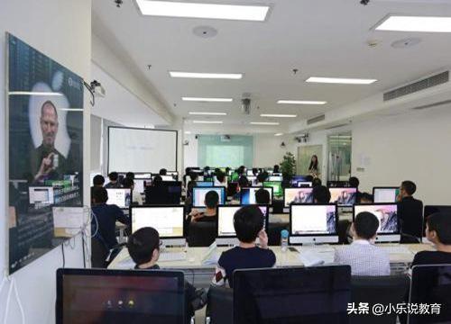 初中毕业是读高中好还是读技校好(初中毕业没去读高中还能回去读吗)