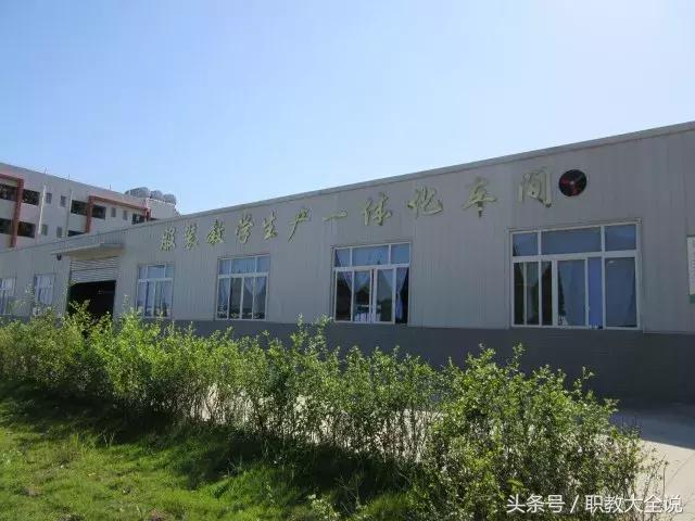 南充技师学院(南充技师学院潆溪校区)