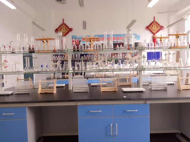 四川育英医养科技技工学校招生网(四川育英医养科技学校地址)