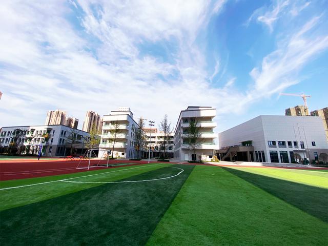 四川省轻工工程学校天府新区(四川省轻工工程学校天府校区怎么样)