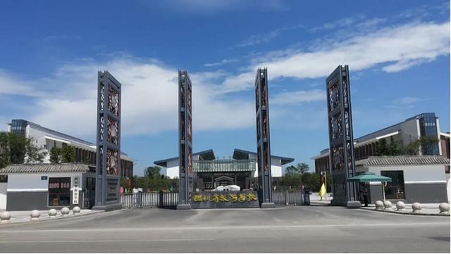 成都有哪些旅游学校(成都航空旅游学校贴吧)图2