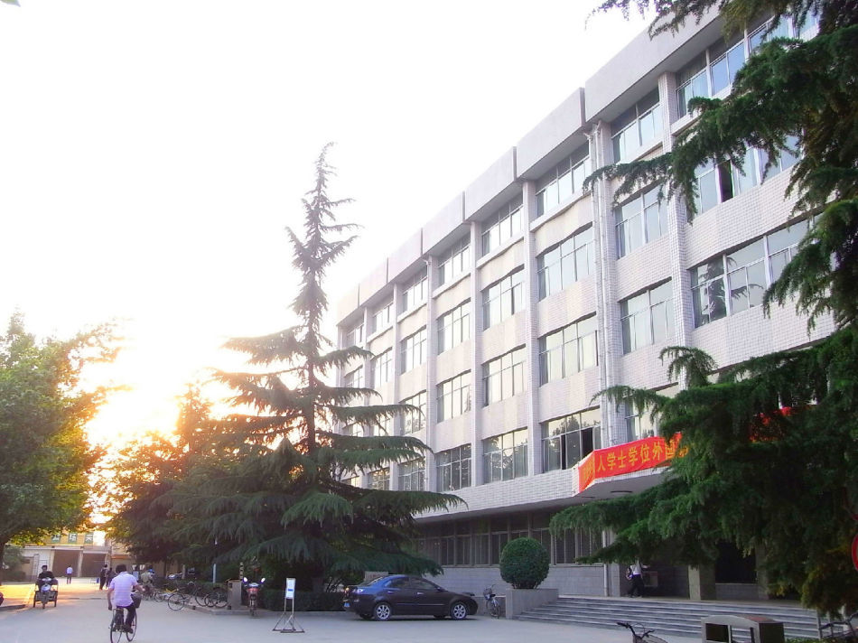 四川省铁路学校地址(成都铁路学校地址)