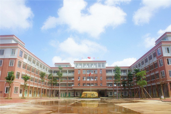 四川省轻工工程学校成都校区地址(四川省轻工工程学校成都校区)