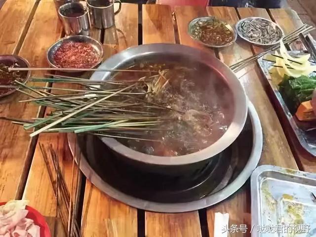 乐山市第一职业中专学校(乐山市竹根职业中专学校校长)