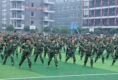 成都铁路技工学校(成都郫县铁路学校好吗)