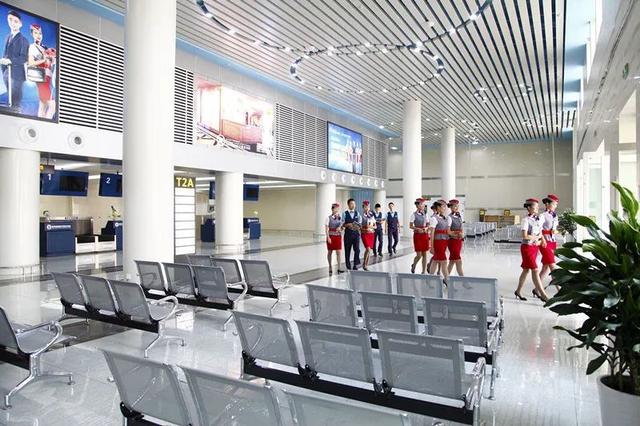 成都航空职业旅游学校(成都航空职业旅游学校学费)